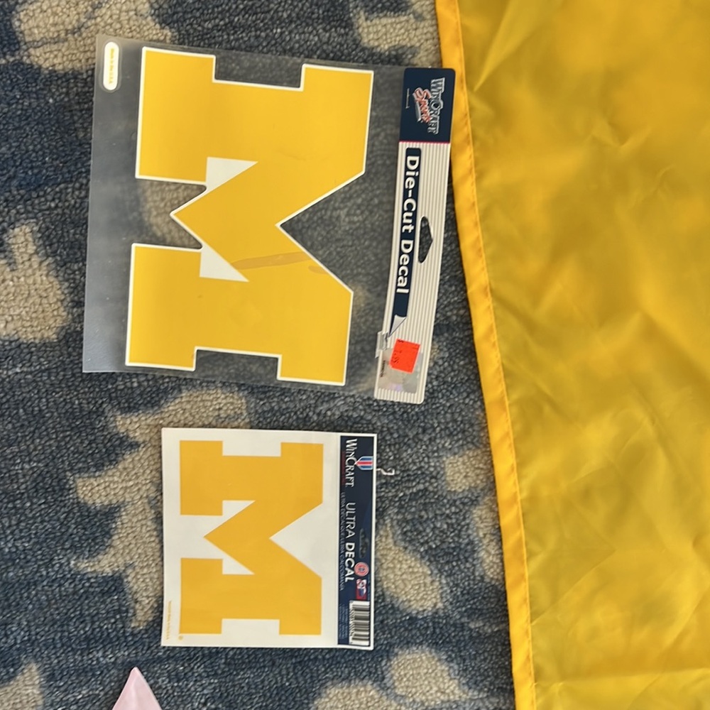 Michigan flag and decals - Picture 3 of 3
